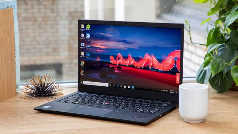 nên mua laptop cũ hay mới