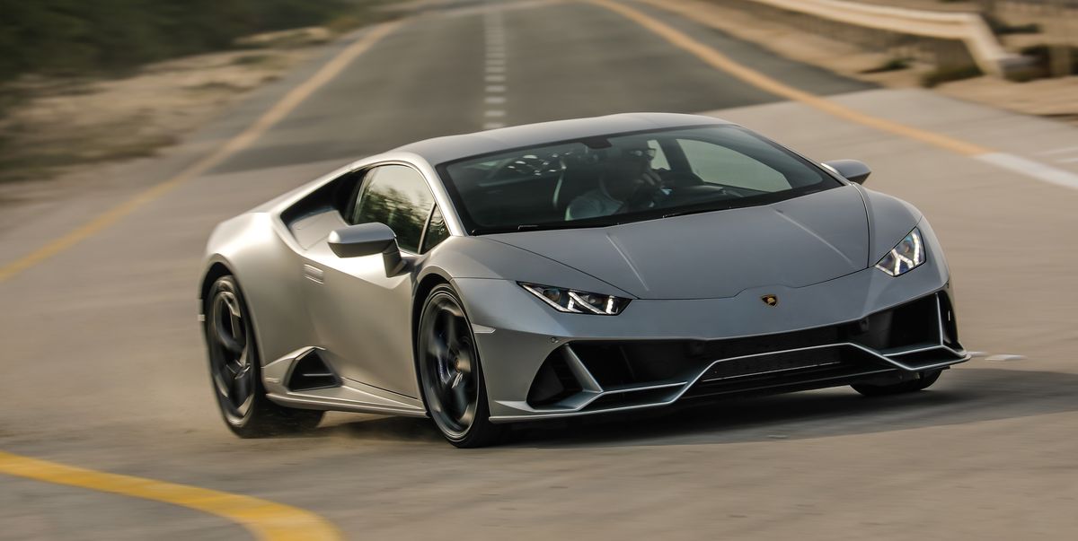 Hình ảnh Lamborghini trên đường